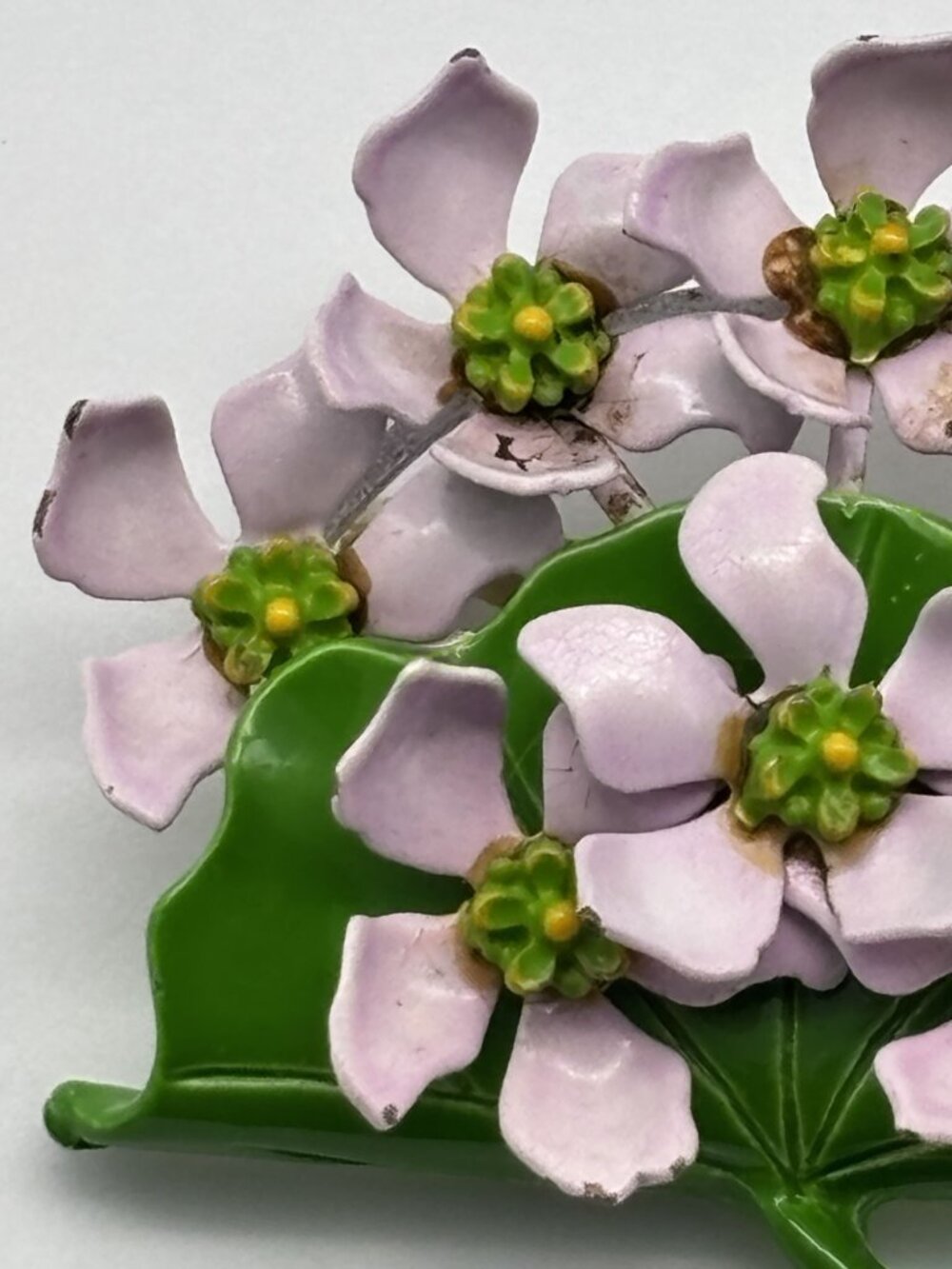 Vintage Enamel Flower Brooch And Clip-On Earrings Dimensional Flowers Pink Green - Picture 13 of 16
